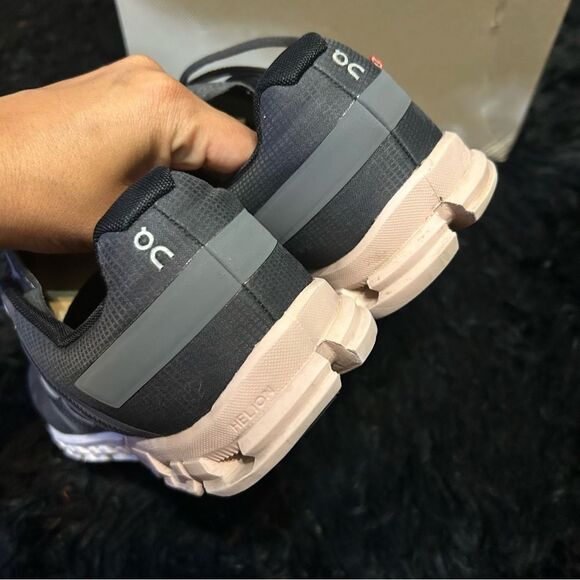 ON CLOUDFLOW black running athletic training lace up shoes sneakers women’s 9 - Picture 4 of 8